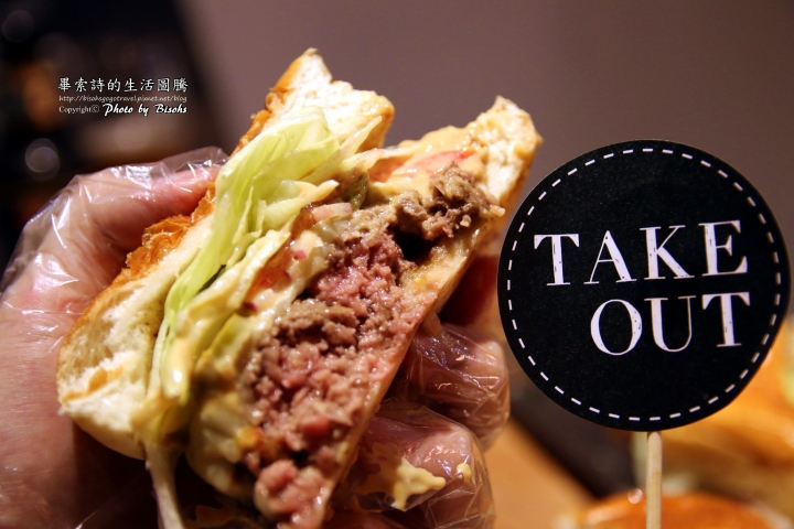 【食記】帶了就走,大口咬下 ─ TAKE OUT burger & cafe