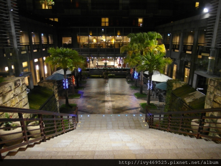 台南尖山埤江南渡假村旅行趣PART1~獨木舟X水庫跳水X泳池