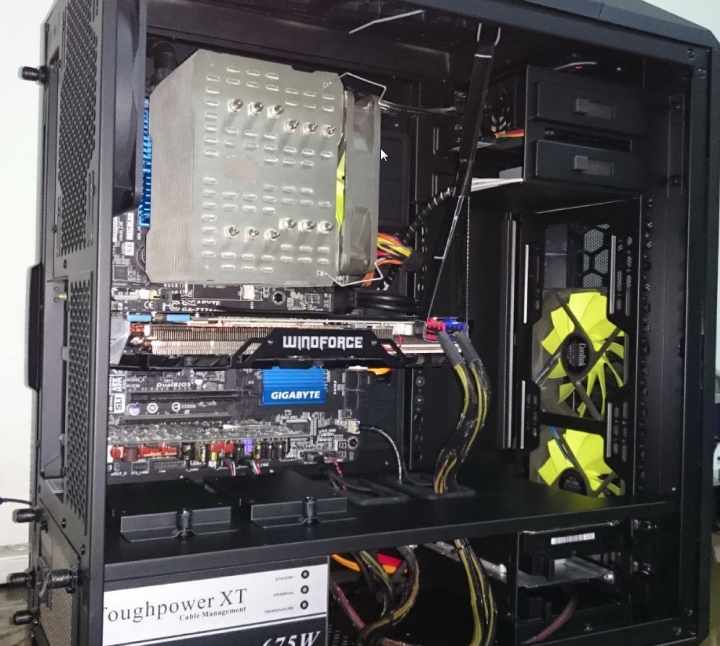 (開箱)Cooler Master模組化機殼MasterCase Pro 5