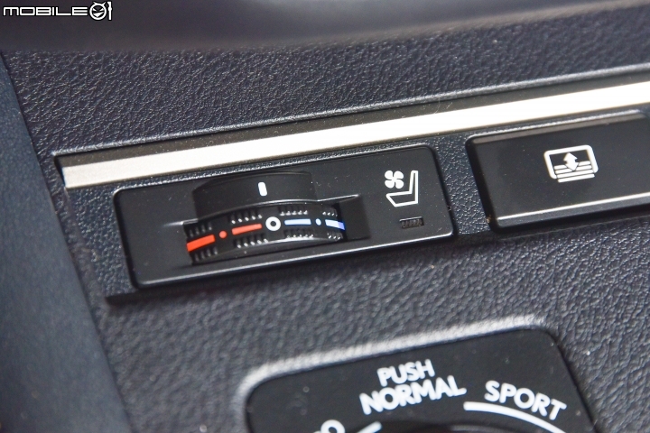 小改款細節強化 Lexus ES200