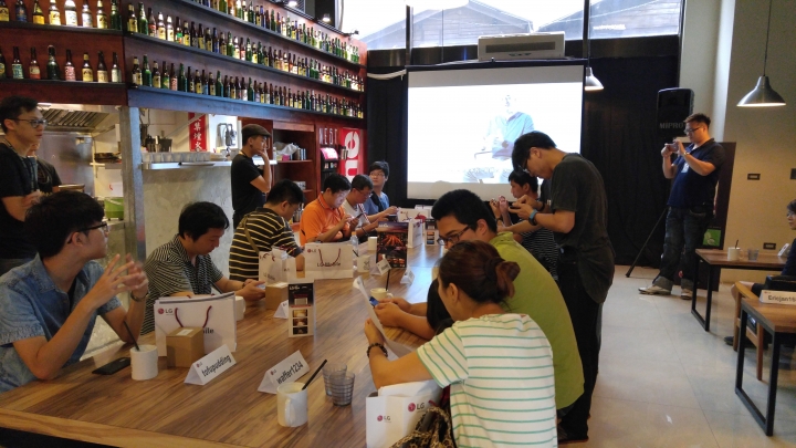 【LG G4最強拍照旗艦機︰街拍台灣】百年風華、龍山實拍