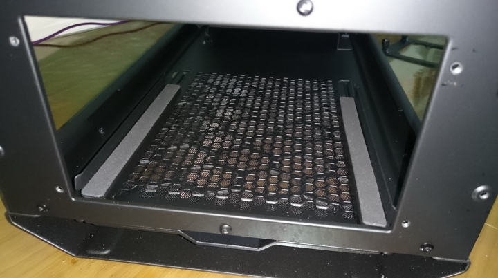 (開箱)Cooler Master模組化機殼MasterCase Pro 5