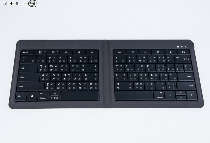 輕巧外型 一鍵切換 微軟萬用折疊式鍵盤