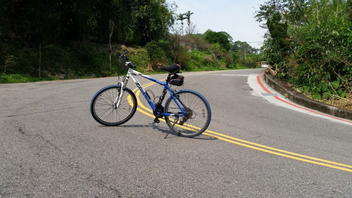 單車騎陡坡瘦的特別快我要挑戰這位大大的陡坡排行榜