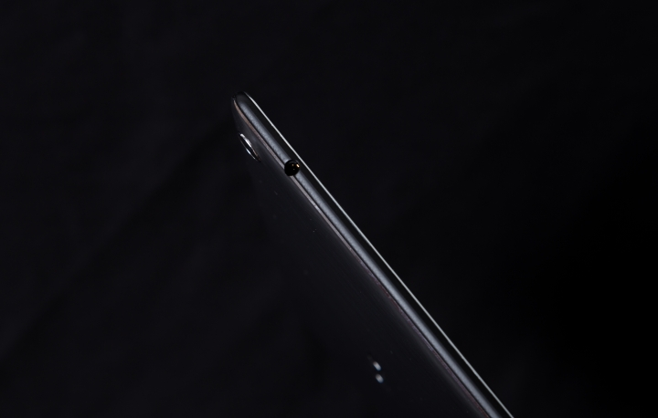 ASUS ZenPad S 8.0 Z580CA ,阿母拿來追劇、記事、玩Candy的新歡