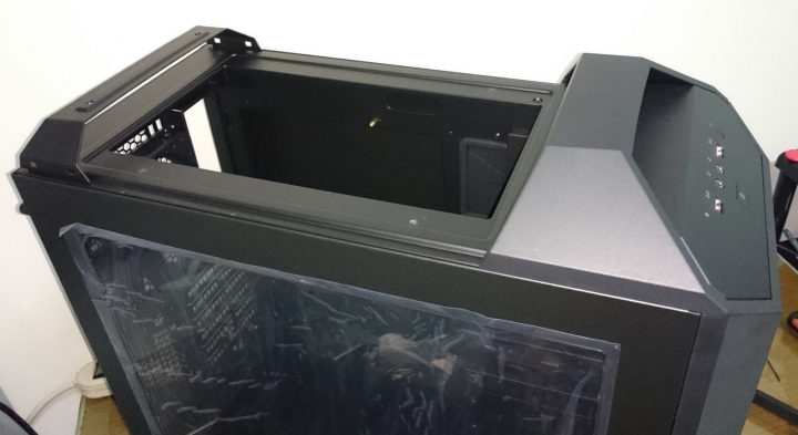 (開箱)Cooler Master模組化機殼MasterCase Pro 5