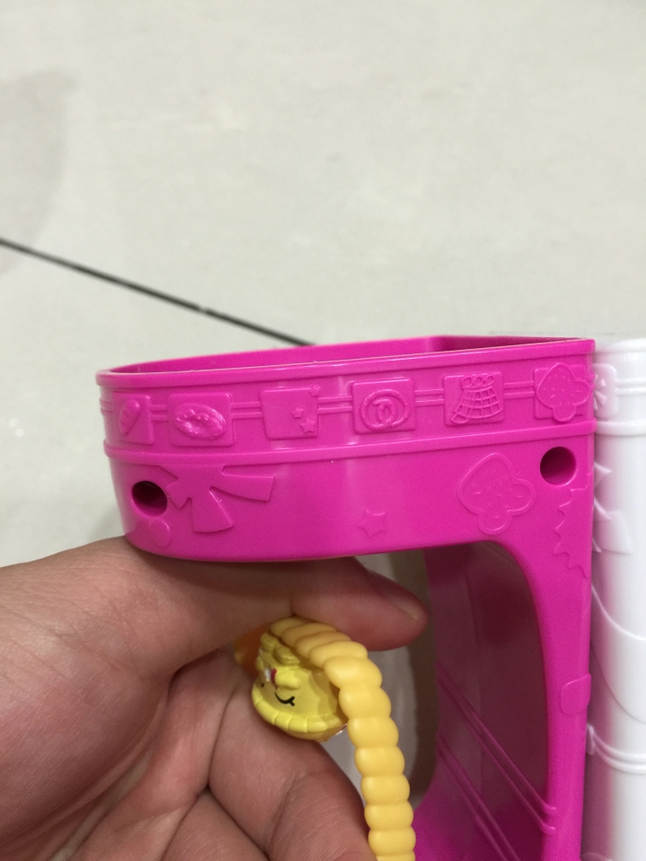 開箱文~SES專櫃美國超夯Shopkins購物寶貝.做工精緻的玩具 !!