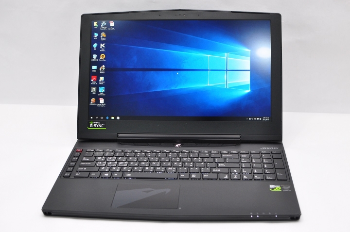 AORUS X5 強勢登場,基本開箱介紹