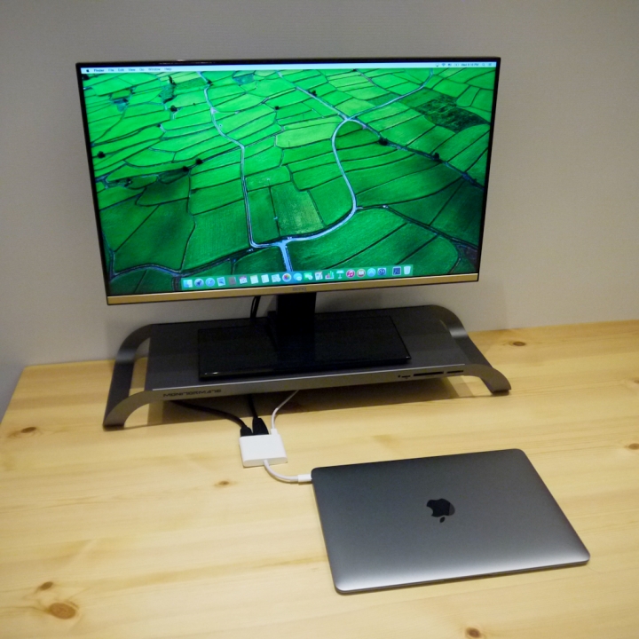 New MacBook新概念,居家外出一機搞定!