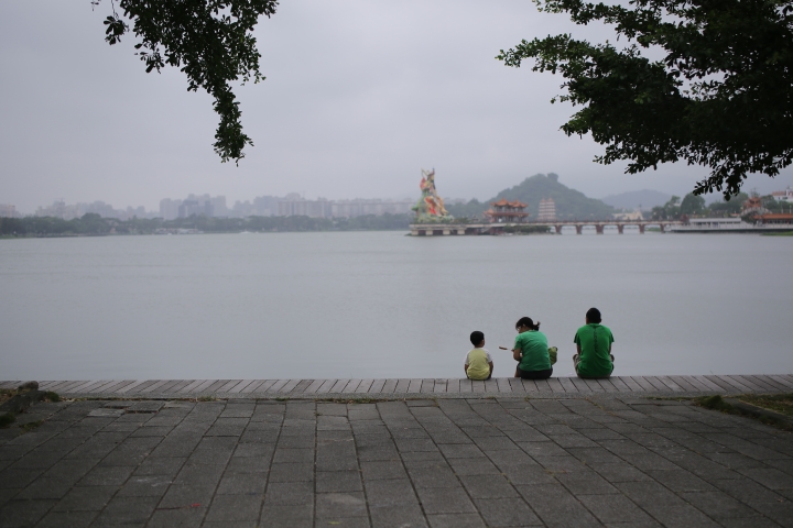 呼風喚雨的龍到來-- Tamron SP 45mm F/1.8 Di VC USD 開箱文(9/29新增星芒、防手震測試。)
