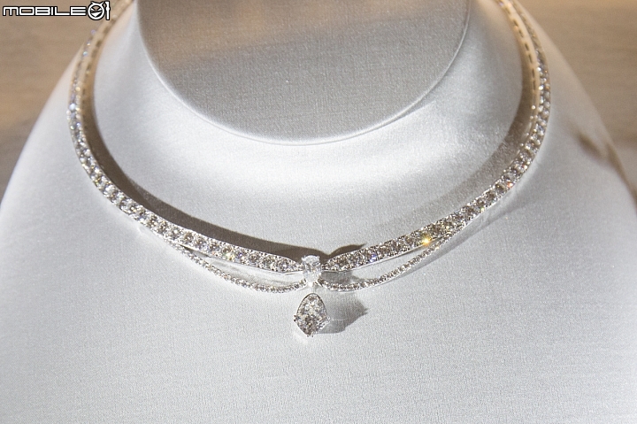 領略皇后冠冕之美 CHAUMET Josephine 「加冕˙愛」系列