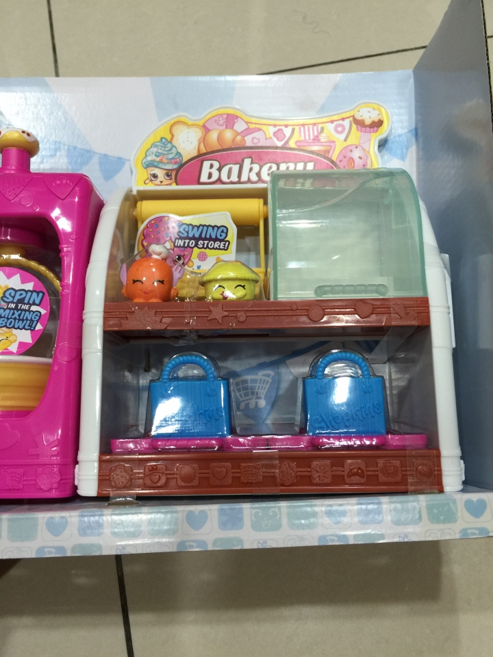 開箱文~SES專櫃美國超夯Shopkins購物寶貝.做工精緻的玩具 !!