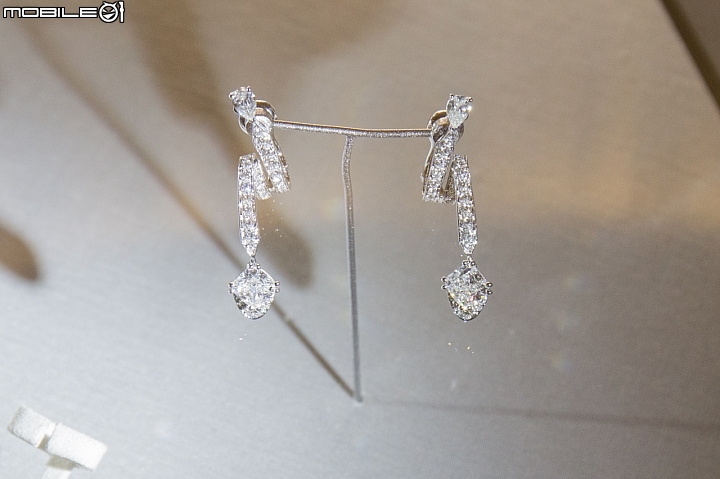 領略皇后冠冕之美 CHAUMET Josephine 「加冕˙愛」系列