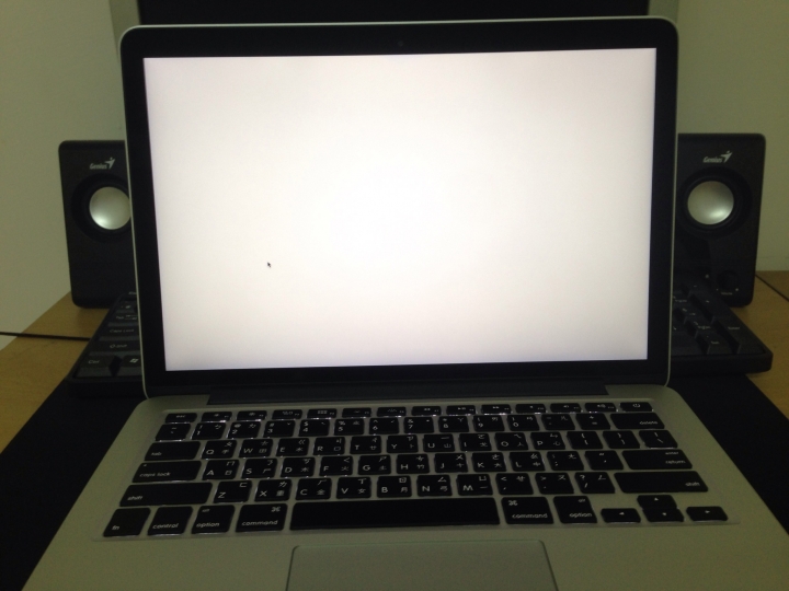 想知道最近購買MacBook Pro Retina 螢幕災情