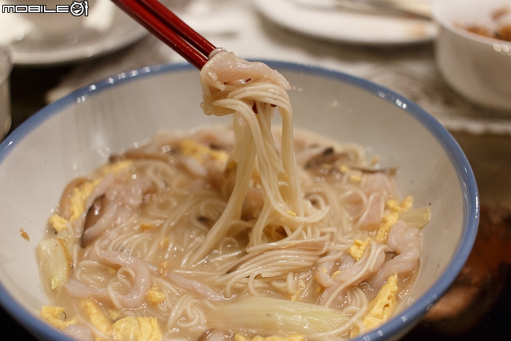智慧E管家讓旅行更輕鬆 君品酒店食宿體驗