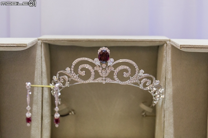 領略皇后冠冕之美 CHAUMET Josephine 「加冕˙愛」系列