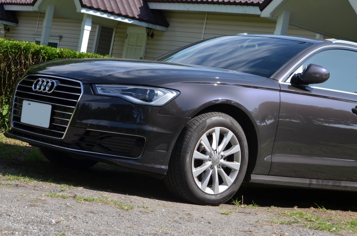 Audi A6 Avant 35TFSI 沉靜灰 簡陋開箱 (補一些不專業的圖)