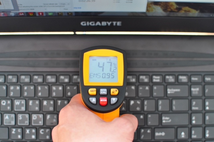GIGABYTE P37X燒機分享與Smart update介紹