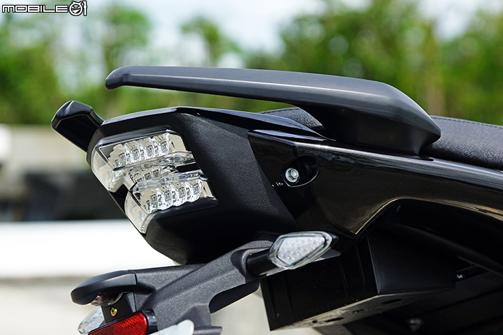 革新黃牌檔車現身 Hartford Falcon 400