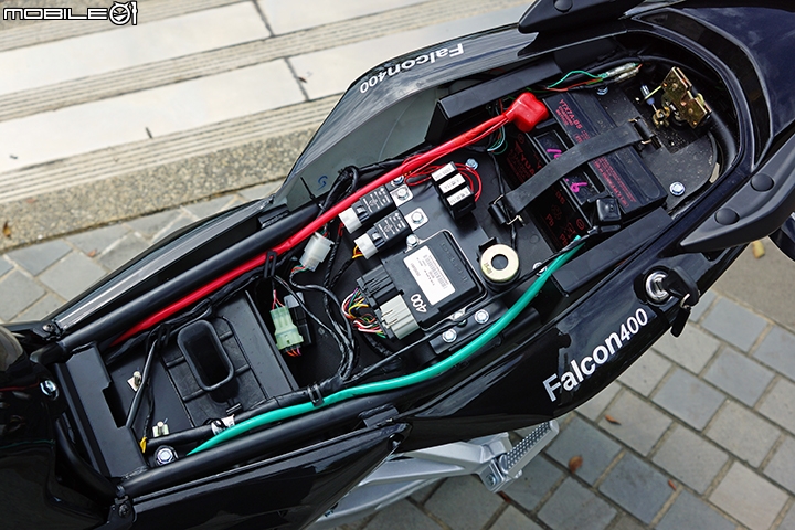 革新黃牌檔車現身 Hartford Falcon 400