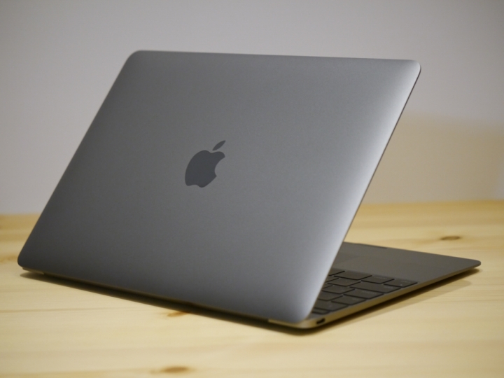 New MacBook新概念,居家外出一機搞定!