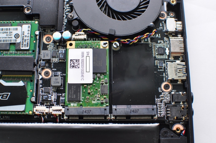 AORUS X3 Plus V3散熱能力令人驚艷的小霸王開箱分享