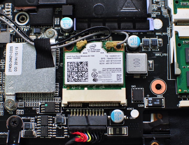 GIGABYTE P37X 外觀與規格開箱分享,出色的顯卡溫度表現(P37K與P37W亦可參考)