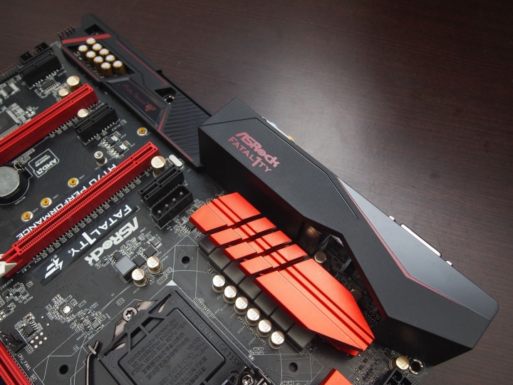 ASRock Fatal1ty H170 Performance - 中階 H170 主機板搶先看