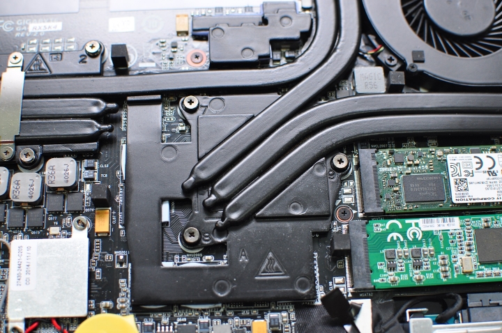 AORUS X5 強勢登場,基本開箱介紹