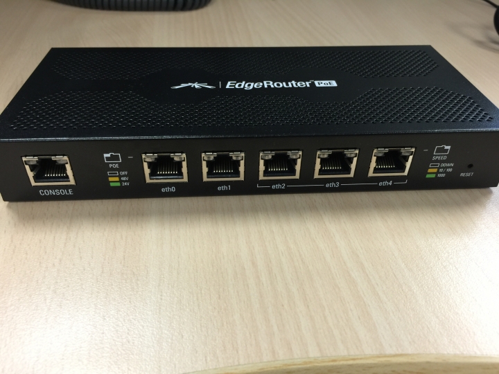 EdgeRouter ErPoe-5