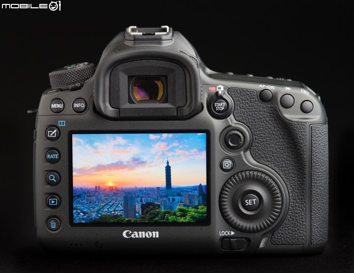追求影像的極致 Canon EOS 5DS R