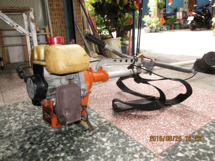 個人簡易工程-第58篇- KOSTA DELTA 二行程引擎 硬管割草機 - 開箱及維修 (買到地雷機了) -製作紀錄