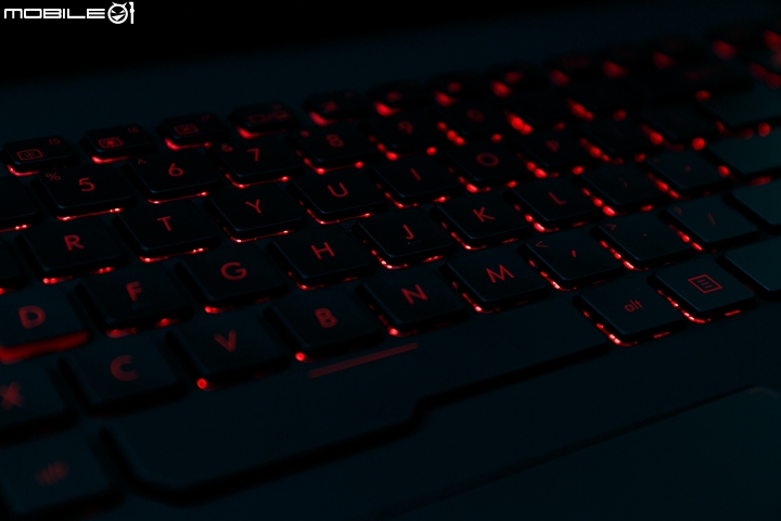 用 ASUS ROG G751 體驗 NVIDIA G-SYNC 技術