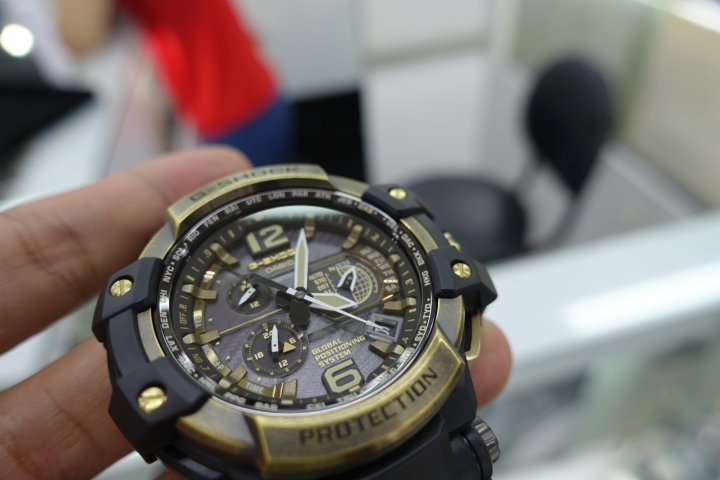 CASIO 又搞限量版了...GPW-1000TBS-1A