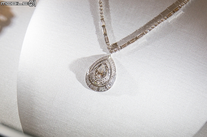 領略皇后冠冕之美 CHAUMET Josephine 「加冕˙愛」系列