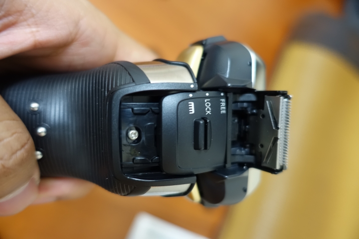 日本EMS回台 全台首開箱 panasonic ES-LV9A 5枚刃電動刮鬍刀!!
