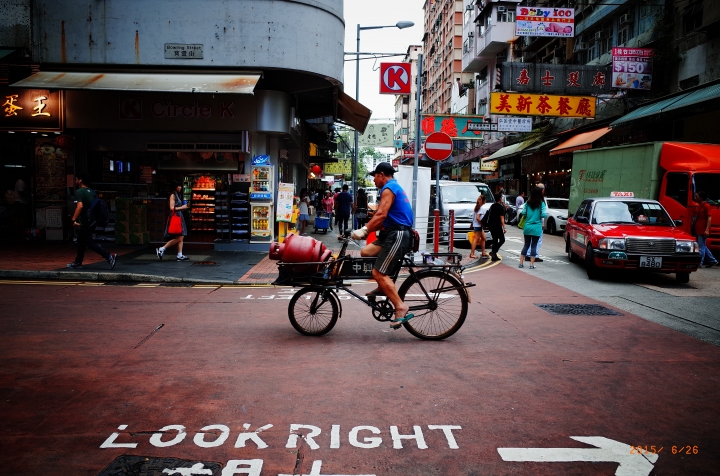 去了一趟香港 ( GR )