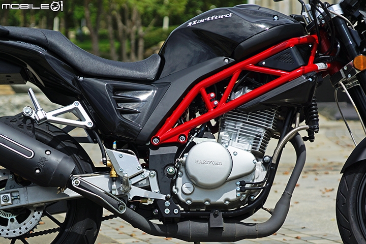 革新黃牌檔車現身 Hartford Falcon 400