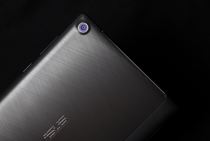 ASUS ZenPad S 8.0 Z580CA ,阿母拿來追劇、記事、玩Candy的新歡