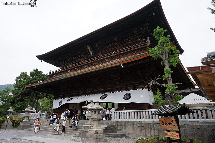 搭北陸新幹線 前往日本人一生必去長野善光寺