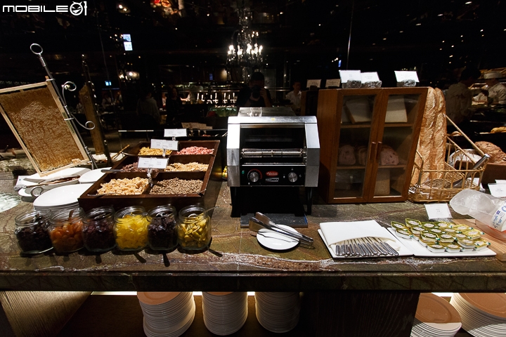 智慧E管家讓旅行更輕鬆 君品酒店食宿體驗