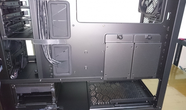 (開箱)Cooler Master模組化機殼MasterCase Pro 5