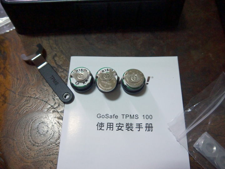 【開箱】PAPAGO!GoSafe TPMS100胎壓偵測器,CP值好高阿