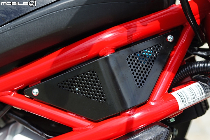革新黃牌檔車現身 Hartford Falcon 400