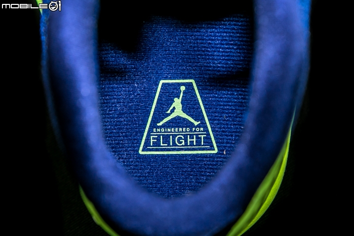 性能再提升 - JORDAN SUPER.FLY 4