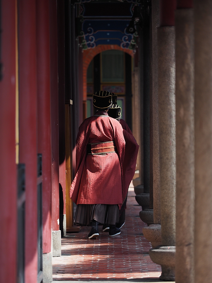 以下犯上 C/P值代表作 Olympus E-M10 MarkII