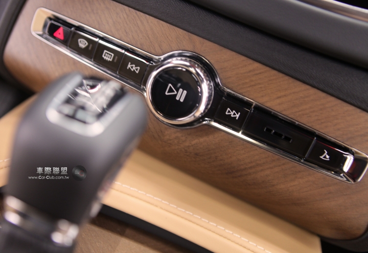 台灣首發 Volvo XC90 First Edition #991 開箱賞圖
