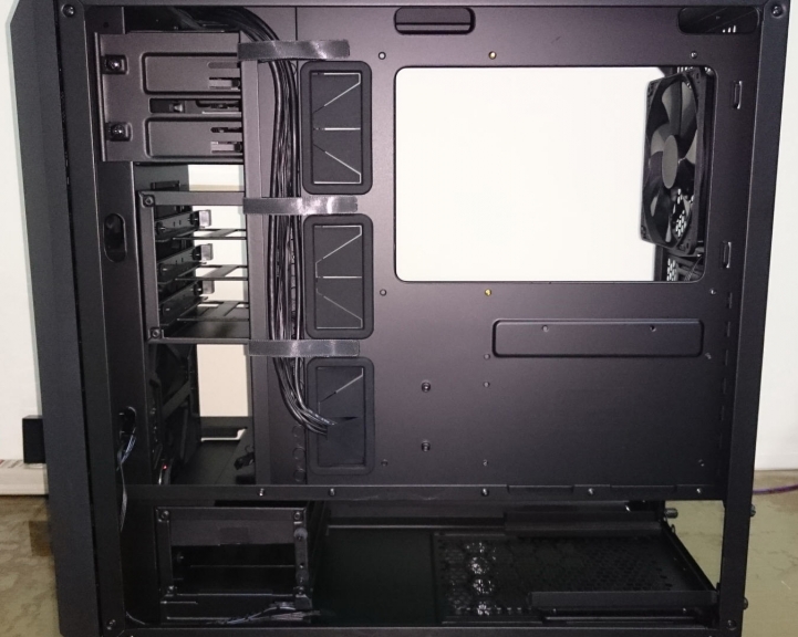 (開箱)Cooler Master模組化機殼MasterCase Pro 5