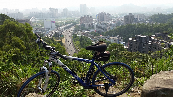 【路線分享】中和練車地點.華夏後山.好漢坡.陡坡介紹
