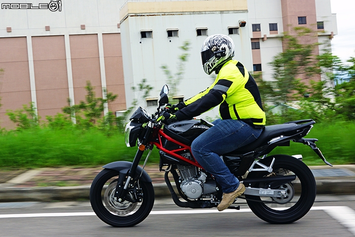 革新黃牌檔車現身 Hartford Falcon 400